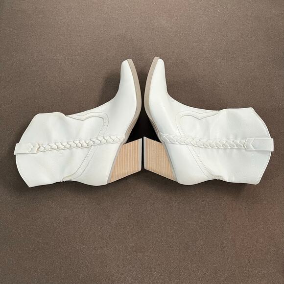 DV By Dolce Vita Koolson White Cowboy Western Cowgirl Block Heel Boots Size 6.5 - Picture 5 of 8